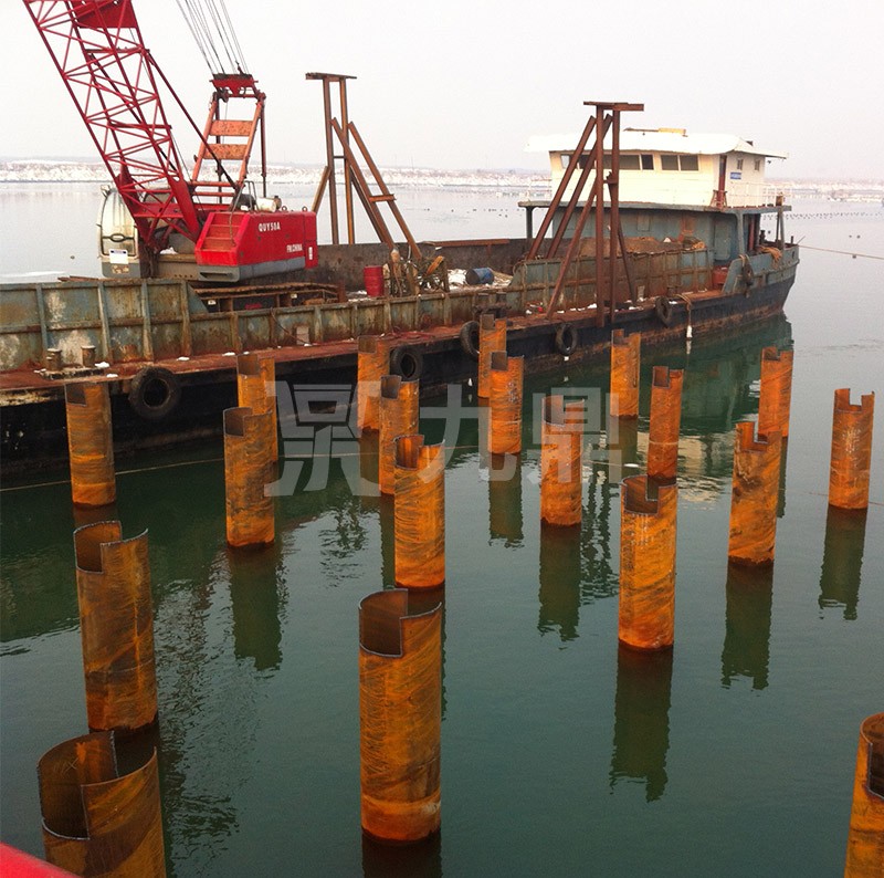 中交三航威海青榮城際公路雙島港特大橋鋼平臺(tái)