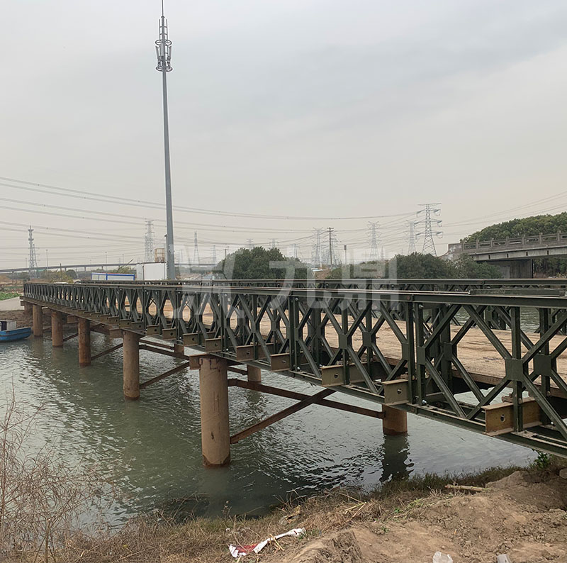 貝雷橋加固施工的設(shè)計間距